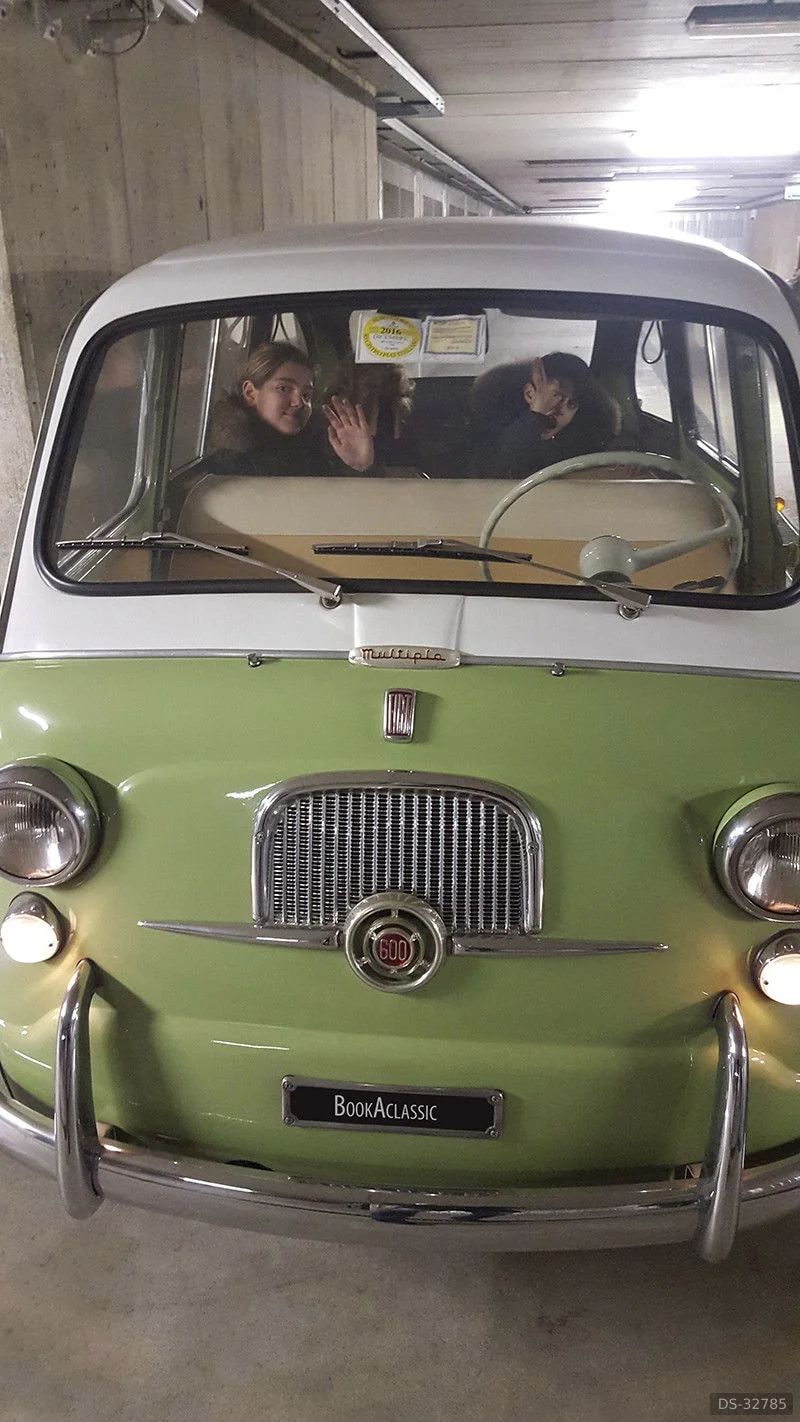 1963 Fiat 600 Multipla in Milano 4