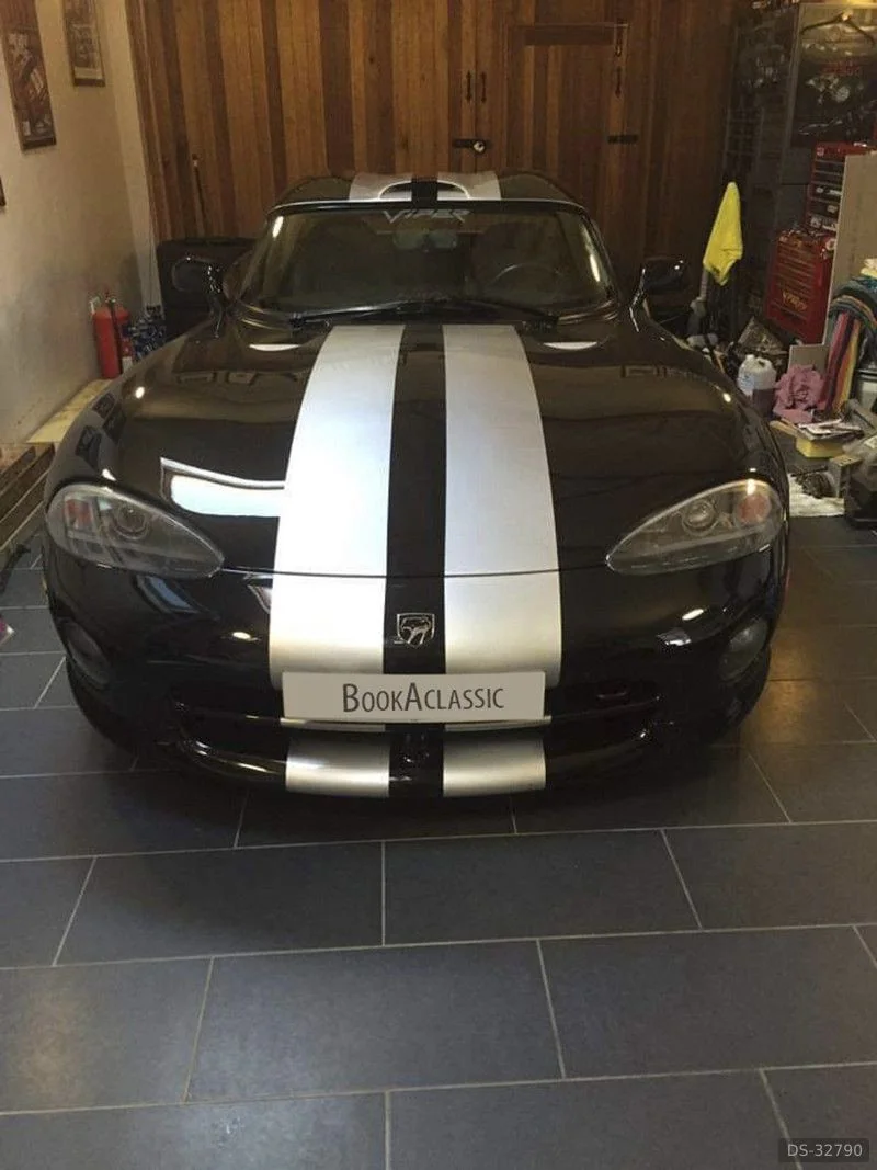 1994 Dodge Viper in Kedington 3