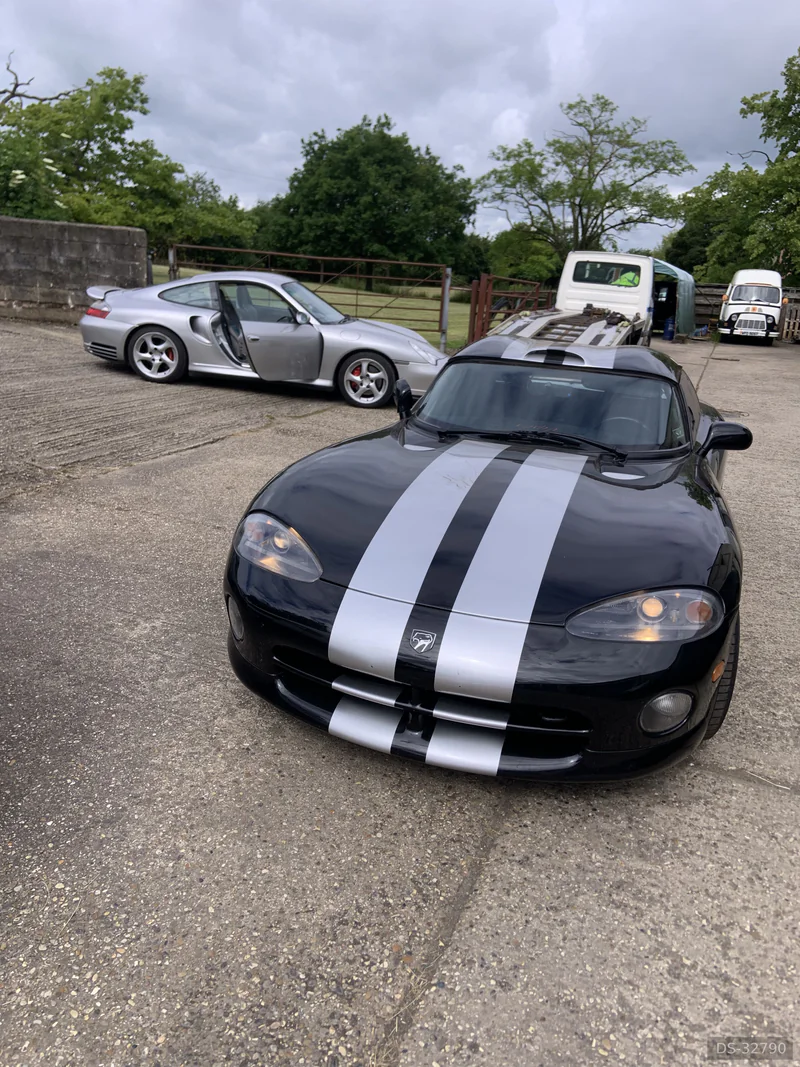 1994 Dodge Viper in Kedington 6