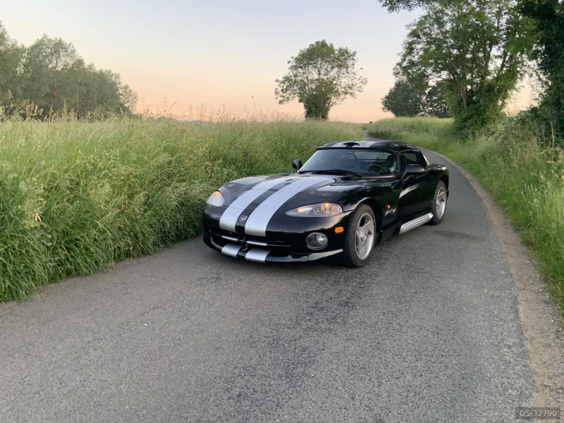 1994 Dodge Viper in Kedington 10