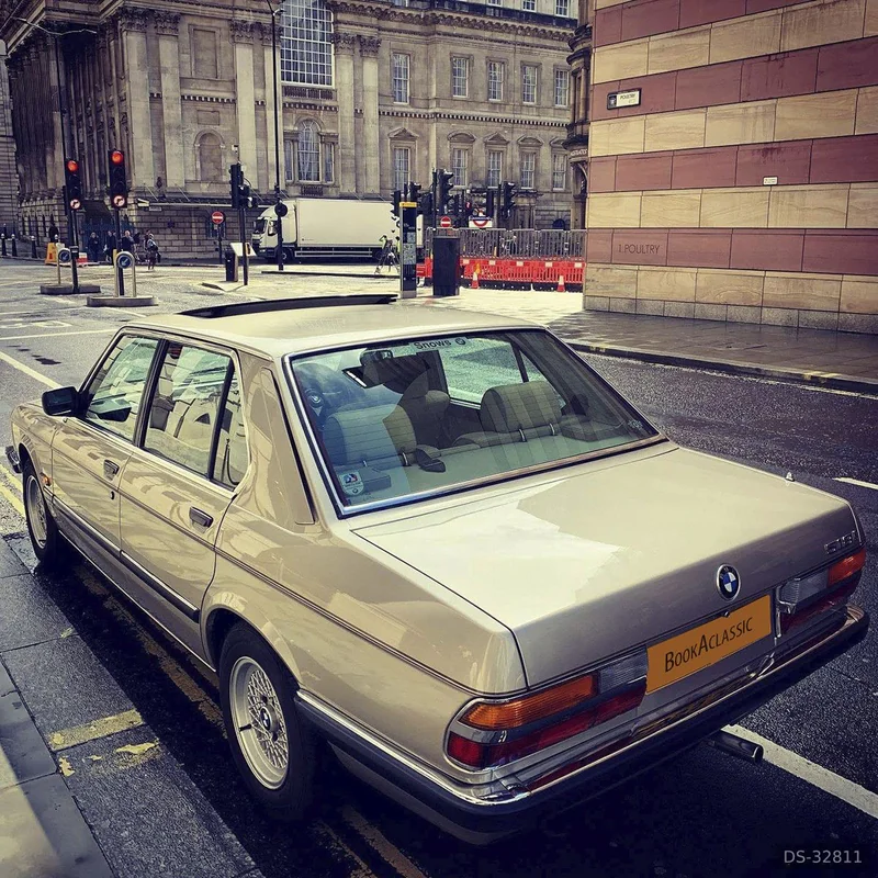 1987 BMW E28 518i Lux in Worthing 3