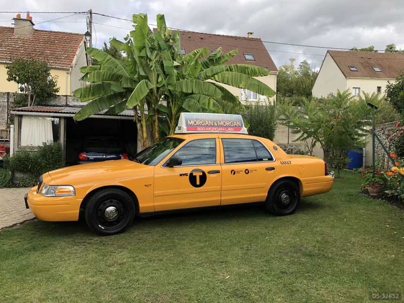 2011 Ford Crown Victoria in Claye Souilly 3