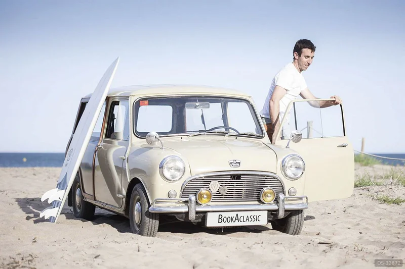 1964 Mini Morris Traveller in Rupià 3