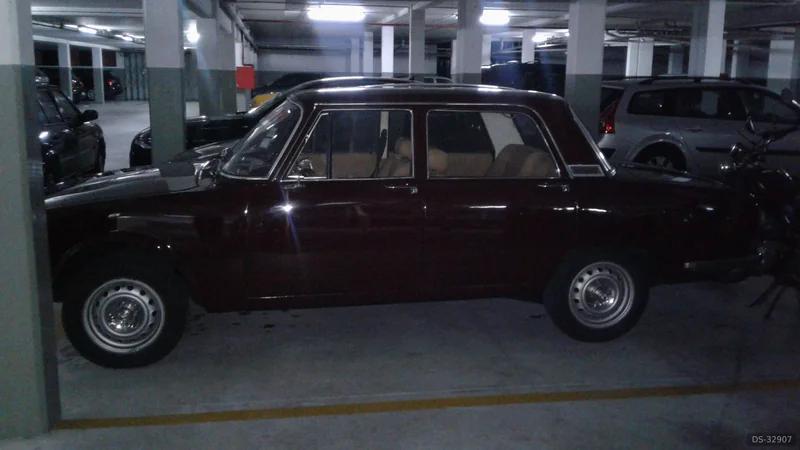 1973 Alfa Romeo 2000 Berlina in Porto 2