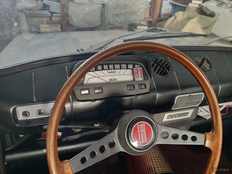 1969 Fiat 850 Special in Roma 3