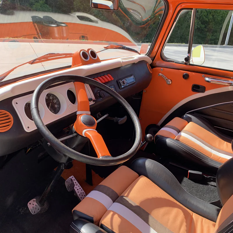 1970 Volkswagen T2 in Bratislava 6