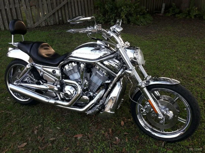 2005 Harley-Davidson V-rod in Auckland