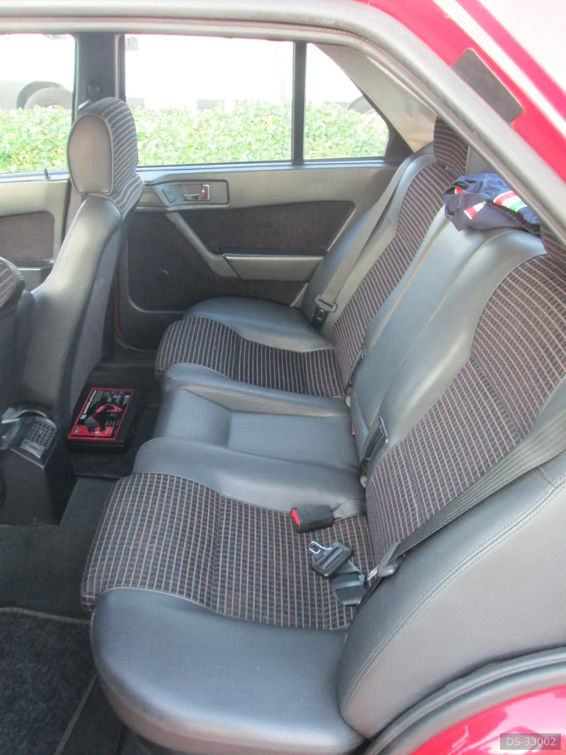 1993 Alfa Romeo 155 2.0 Turbo 16v Q4 in Milano 5