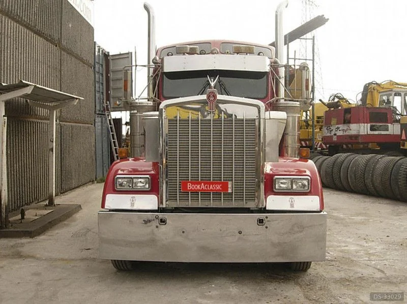 1996 Kenworth W900 in Vilafranca del Penedès 3