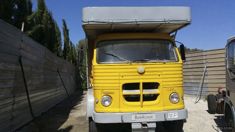 1990 Pegaso 1088 in Vilafranca Del Penedés 6