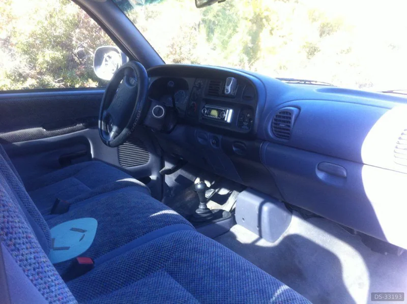 1998 Dodge Ram 1500 V8 in Vilafranca Del Penedes 4