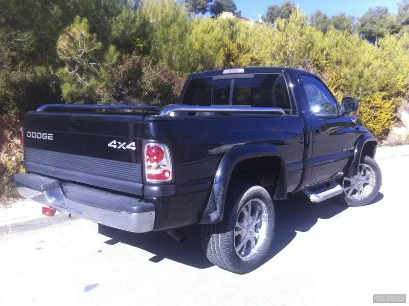 1998 Dodge Ram 1500 V8 in Vilafranca Del Penedes 3