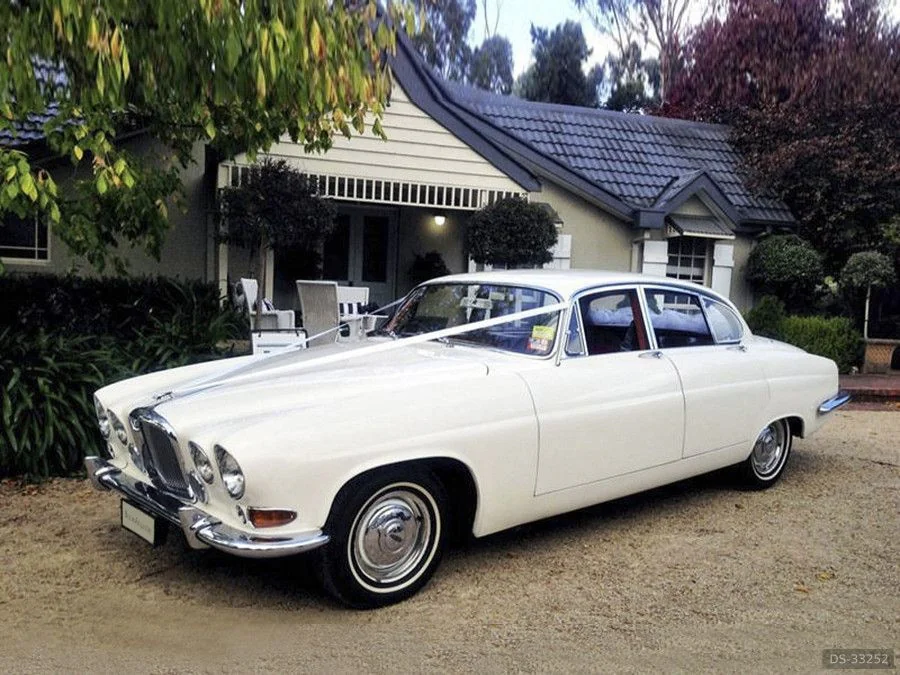 1967 Jaguar Mk X - 420g