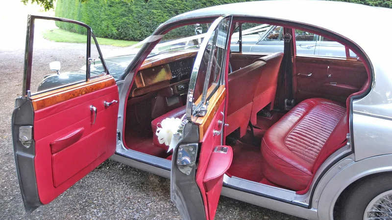 1968 Daimler V8 250 in Worthing 2