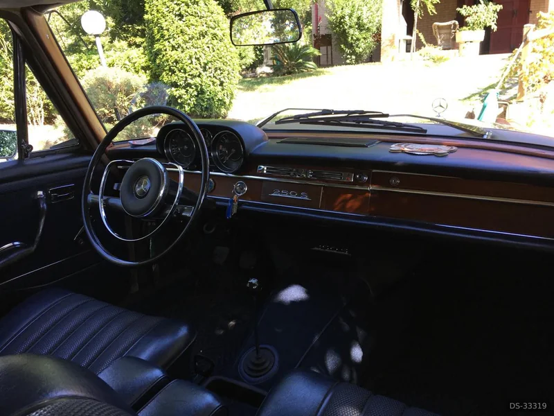 1967 Mercedes-Benz 250 S Serie W108 in Pesaro 10