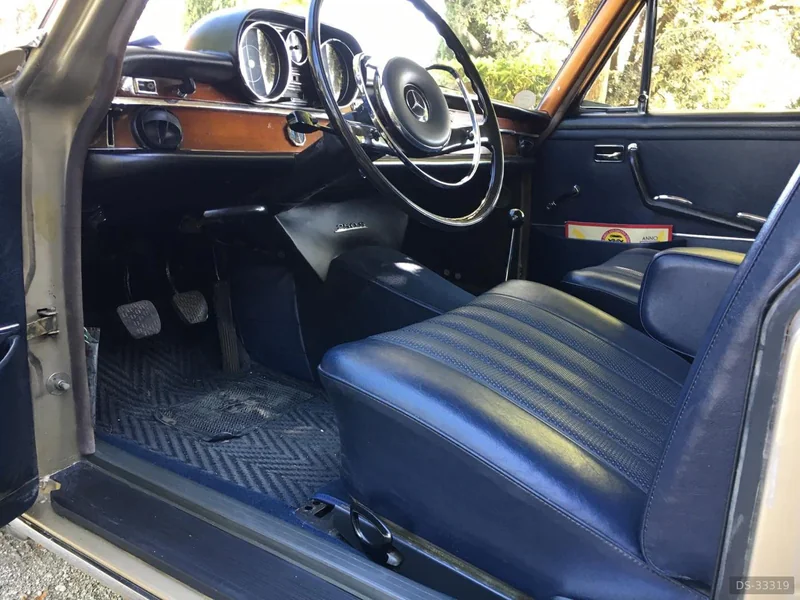 1967 Mercedes-Benz 250 S Serie W108 in Pesaro 12