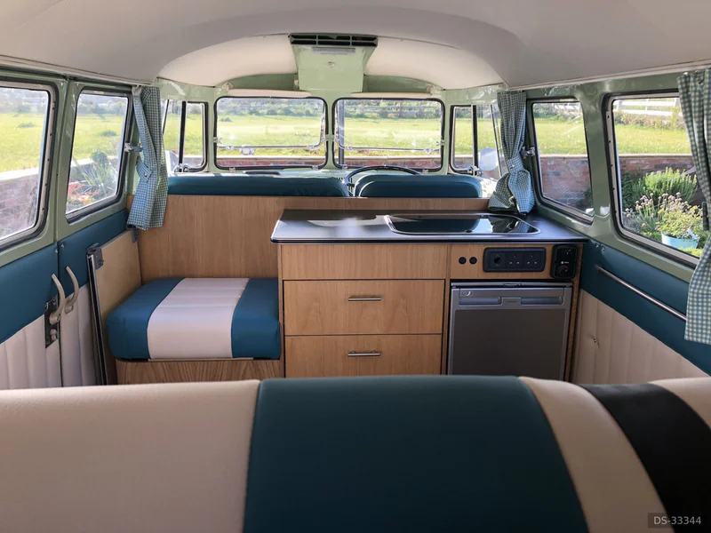 1964 Volkswagen T2 in Kettering 2