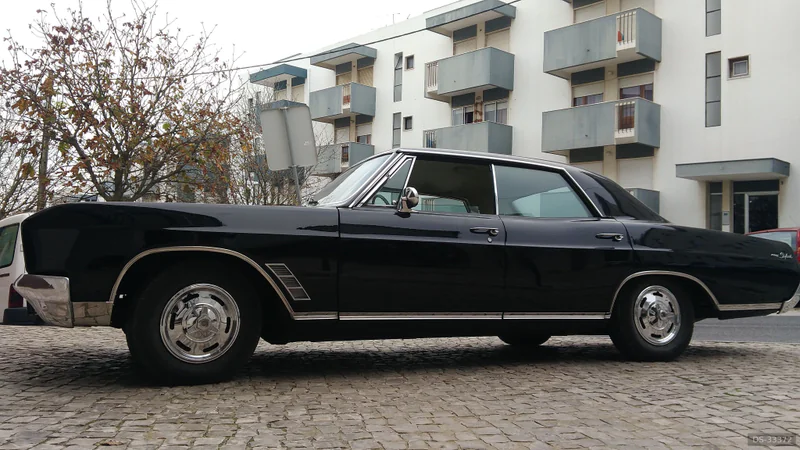 1966 Buick Skylark in Setubal 2