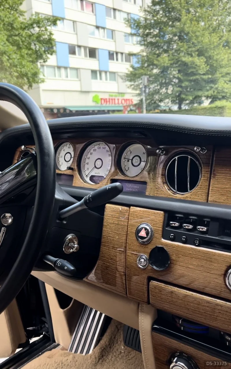 2011 Rolls-Royce Phantom Extended Wheel Base in Stavanger 7