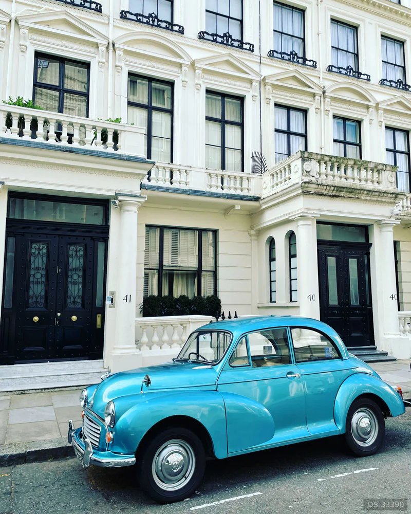 1969 Morris Minor in London 7