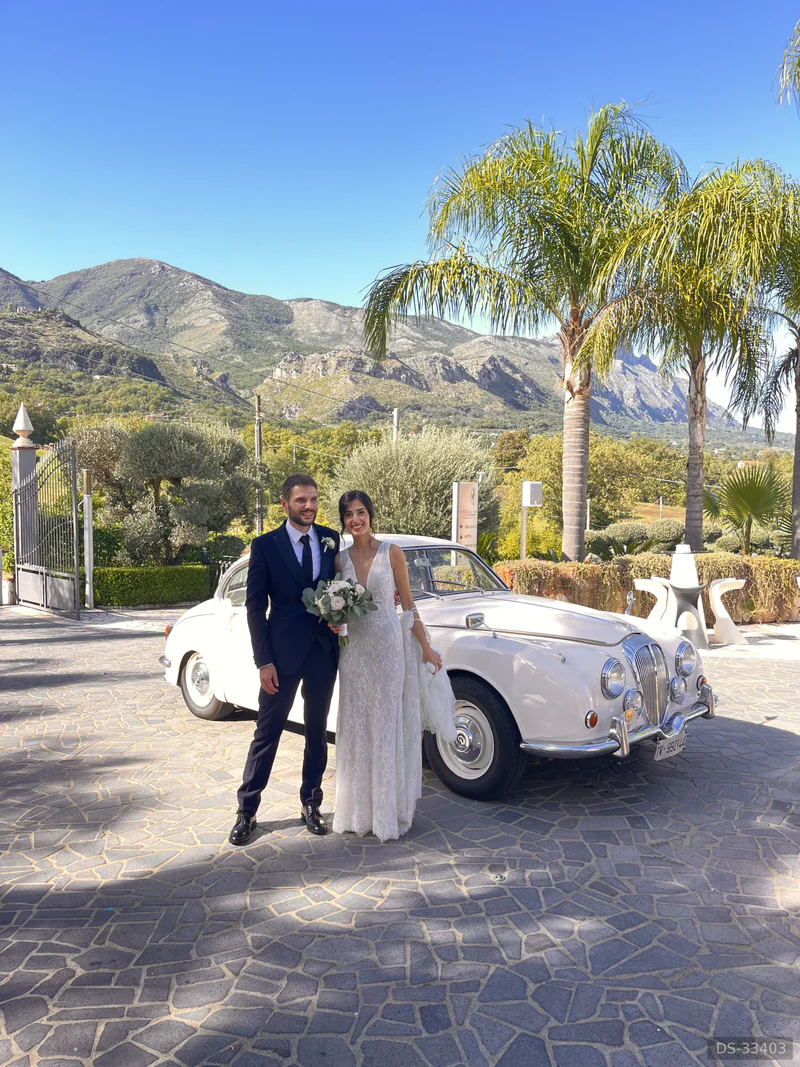 1971 Jaguar Daimler 250 V8 in Formia 5