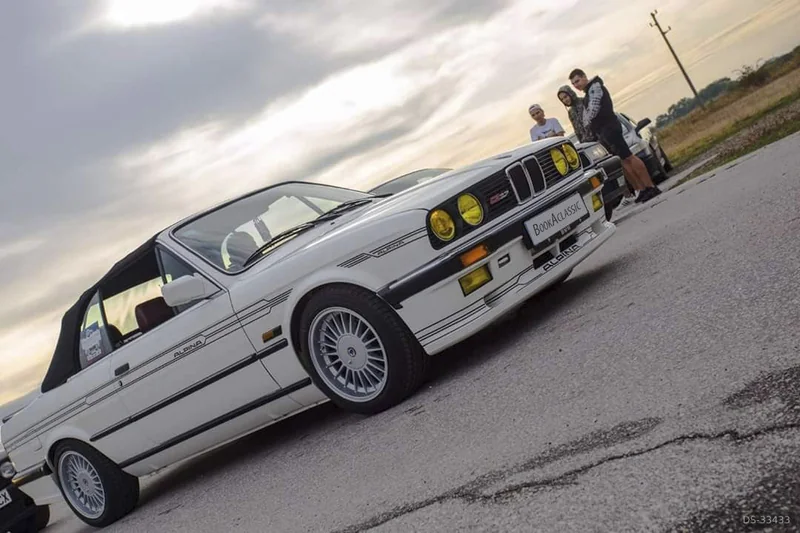 1987 BMW 325 Convertible