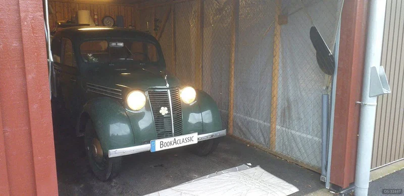1946 Renault Juva Quatre in Czestochowa 2