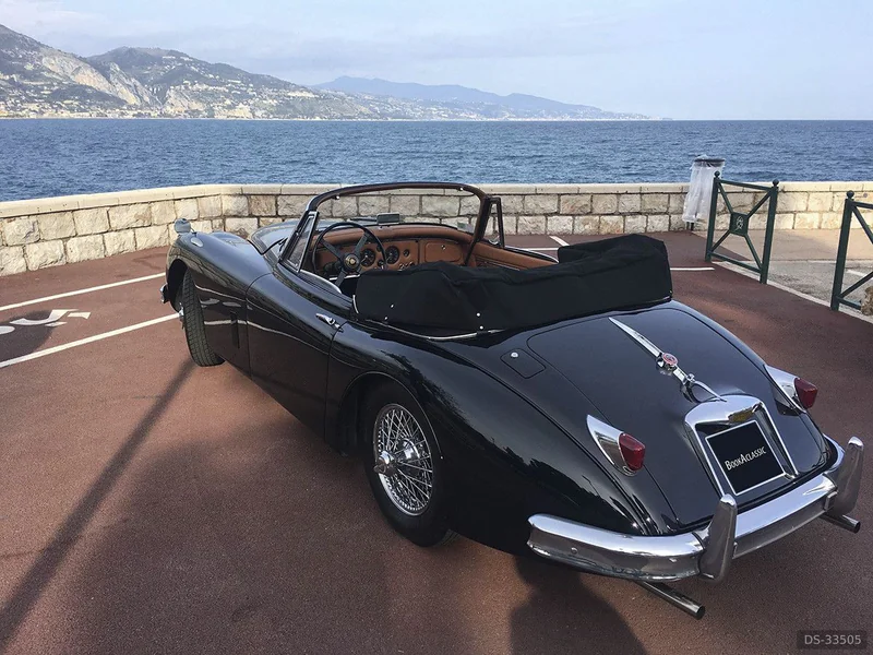1959 Jaguar Xk 150 in Menton 4