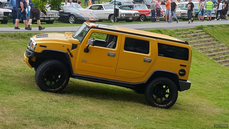 2004 Hummer H2 in Huskvarna