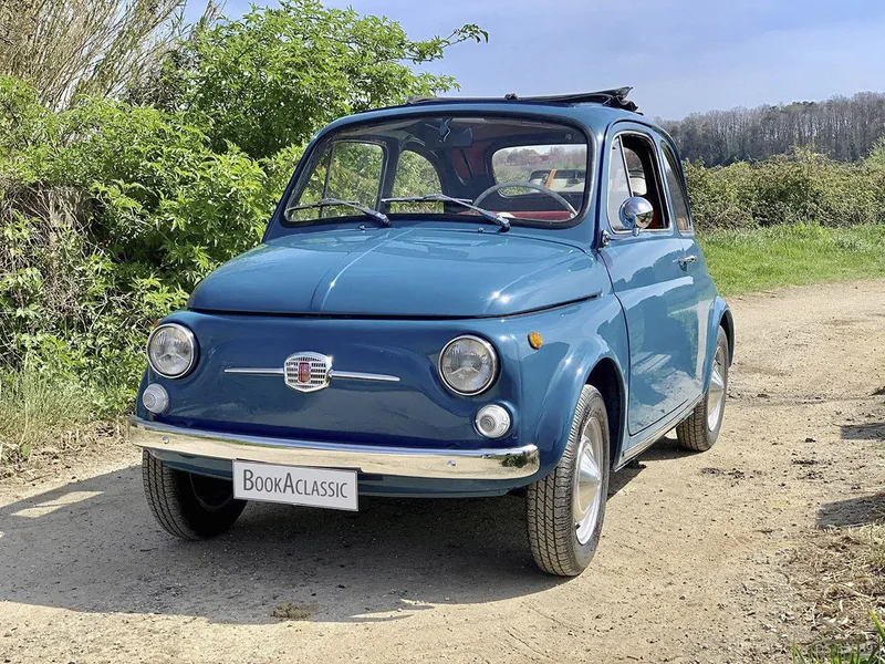 1965 Fiat 500 F in Lucca 2