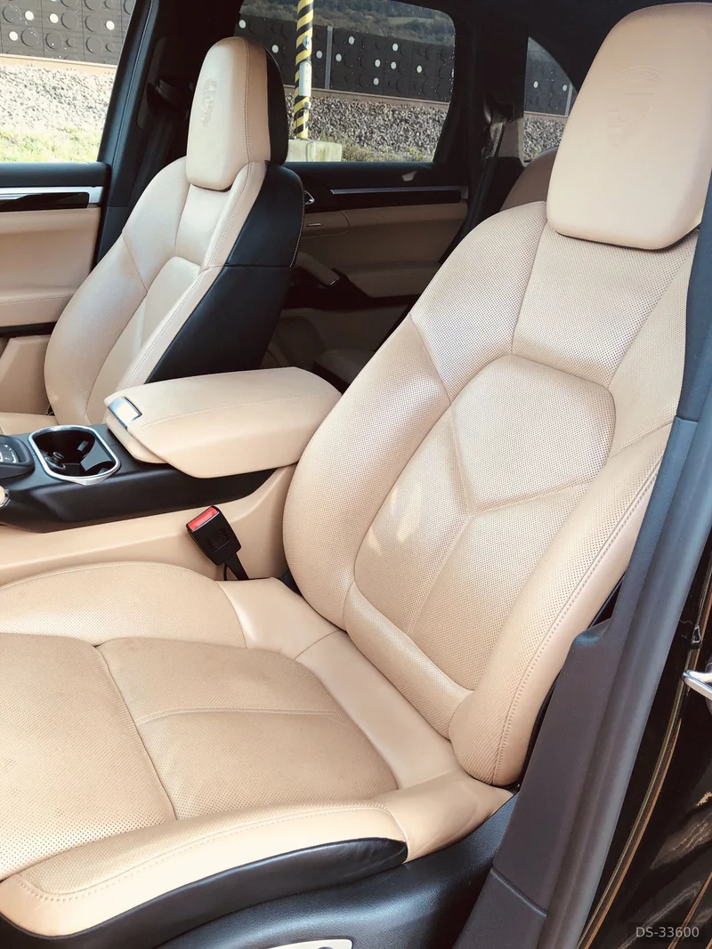 2014 Porsche Cayenne in Považská Bystrica 6