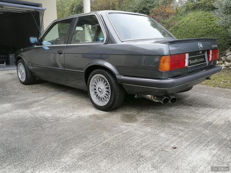 1983 BMW 323i E30 in Bouloc 4