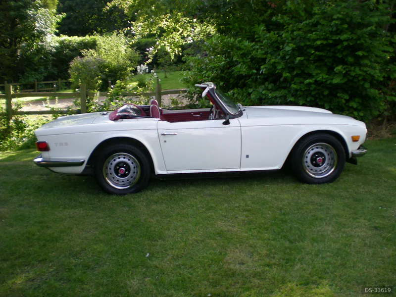 1969 Triumph TR6 in Dunstable 3