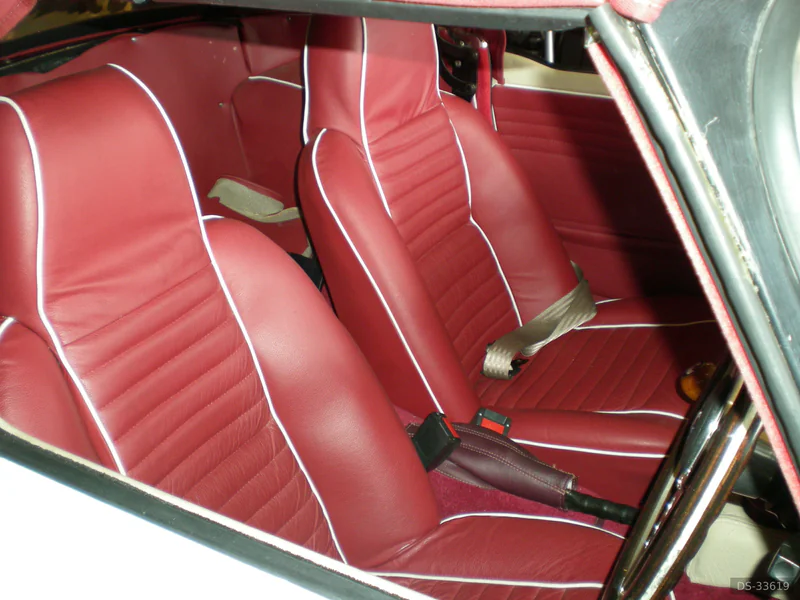 1969 Triumph TR6 in Dunstable 8