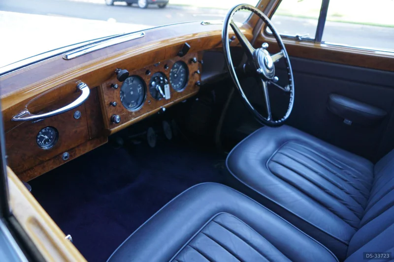 1952 Bentley MK VI in Derby 4