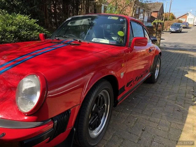 1985 Porsche 911 Carrera 3.2