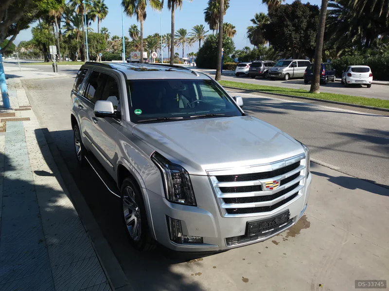 2016 Cadillac Escalade in Marbella