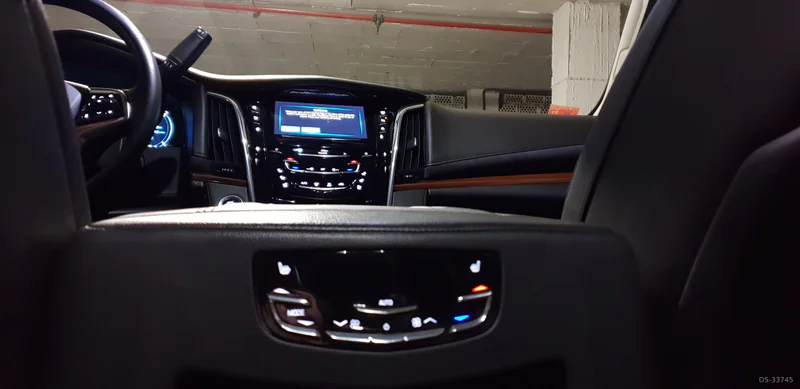 2016 Cadillac Escalade in Marbella 2