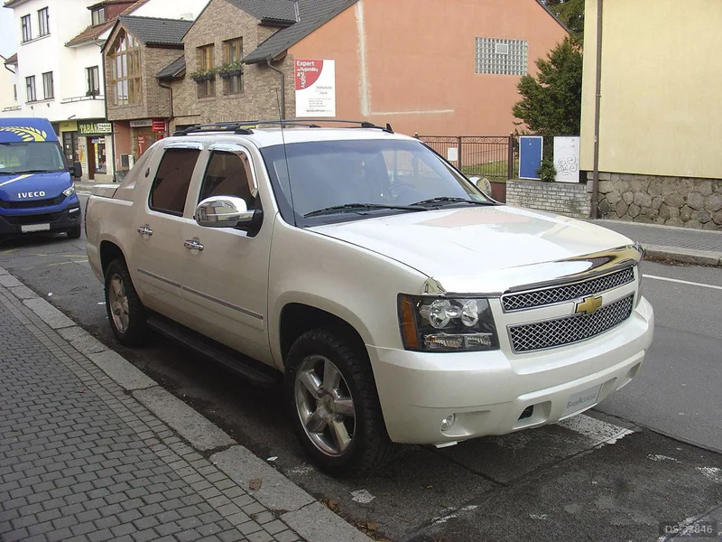 2013 Chevrolet Avalanche in Kostelec Nad černými Lesy 4