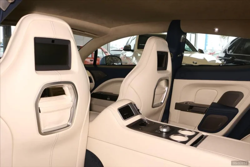 2010 Aston Martin Rapide in Praha 4