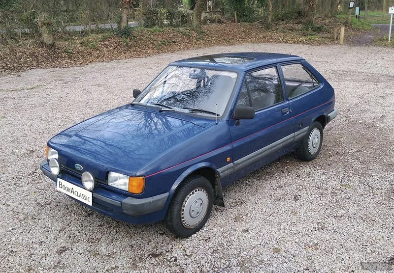 1988 Ford Fiesta in London 7