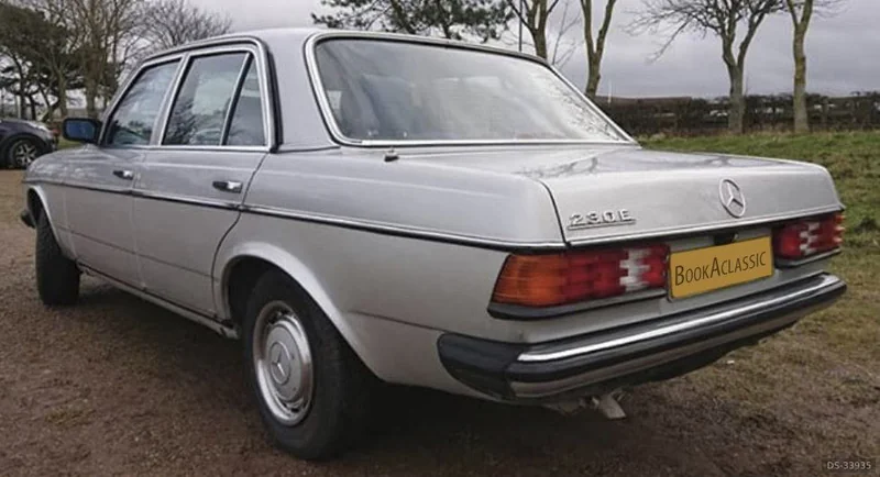 1984 Mercedes-Benz W123 230e in Hartlepool 3