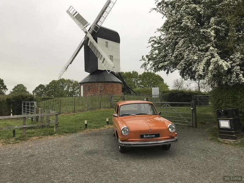 1971 Volkswagen Type 3 Squareback in Brentwood 8