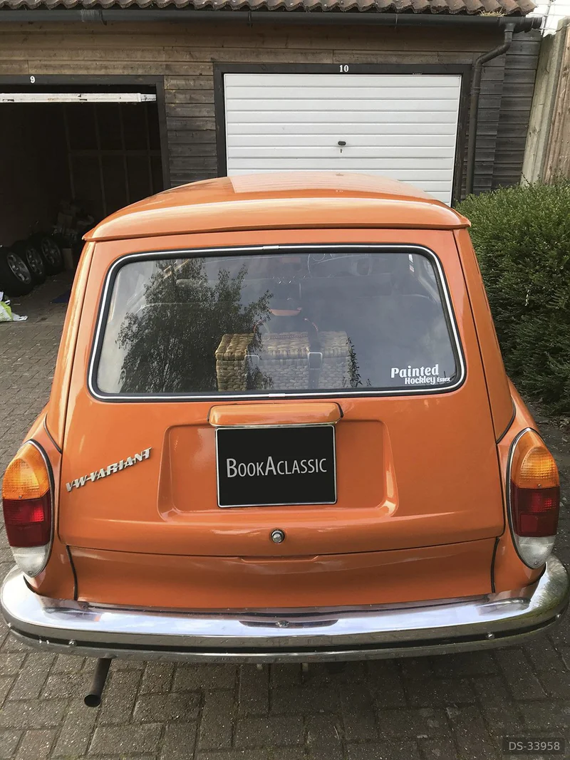 1971 Volkswagen Type 3 Squareback in Brentwood 4