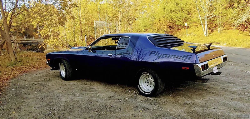 1974 Plymouth Roadrunner in Ste-adele 5