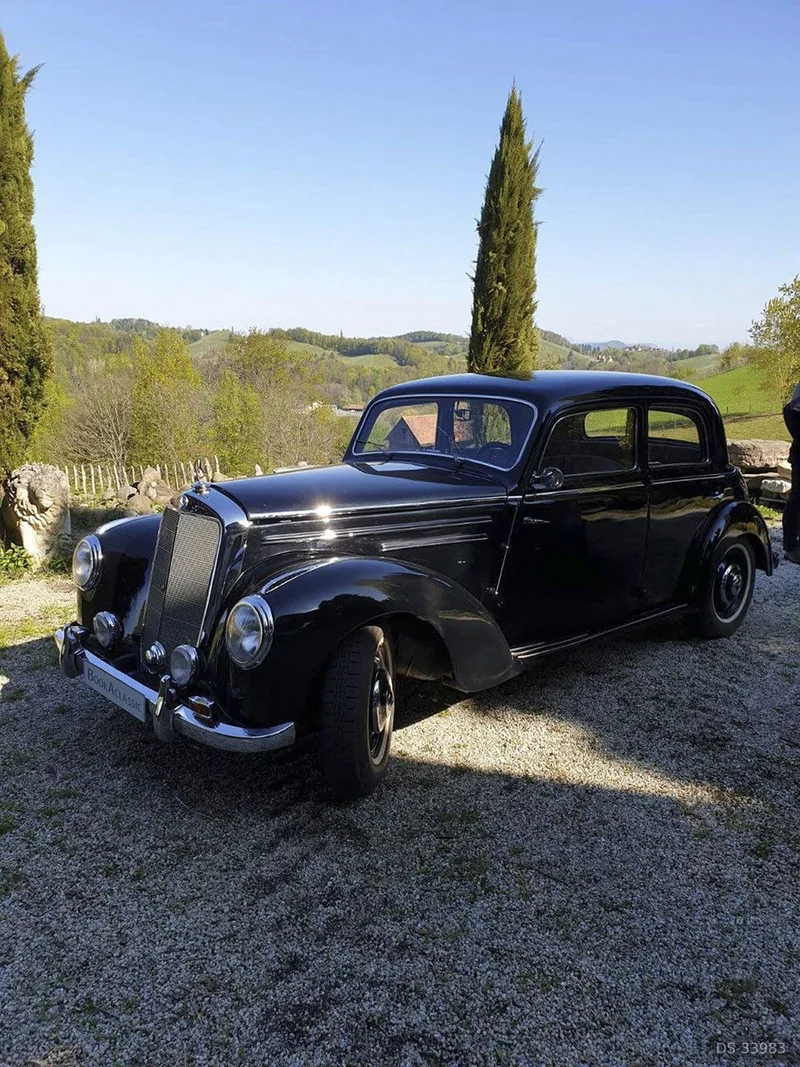 1951 Mercedes-Benz 220 S in Wien 2