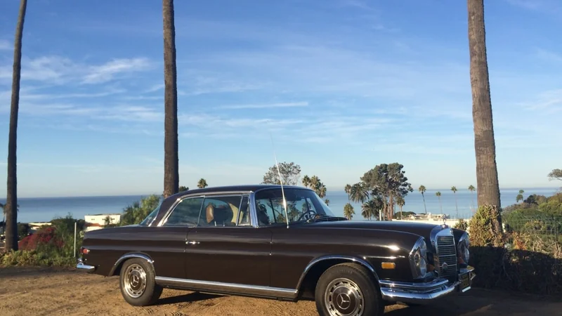 1969 Mercedes-Benz 280SE in Oceanside