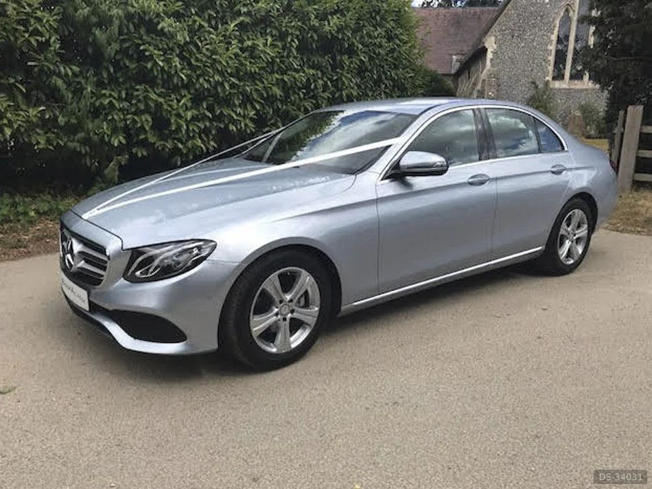 2015 Mercedes-Benz E220