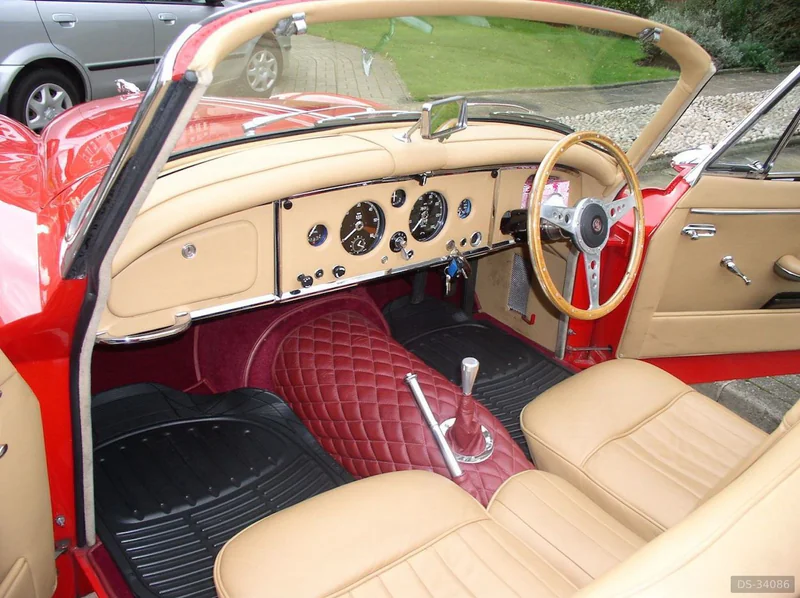 1958 Jaguar XK150 in Twickenham 6