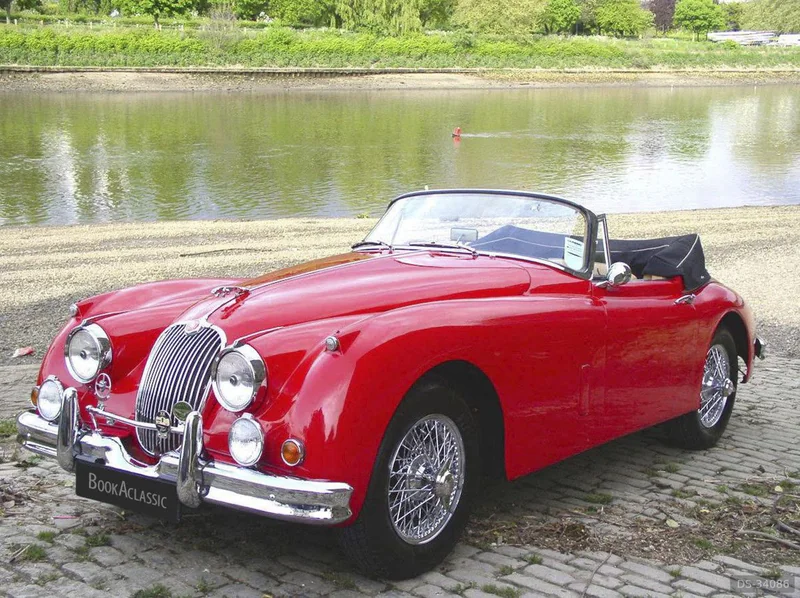 1958 Jaguar XK150 in Twickenham 1